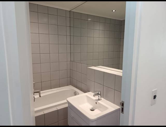 2 BEDROOM PROPERTY TO RENT IN HEATHER PARK